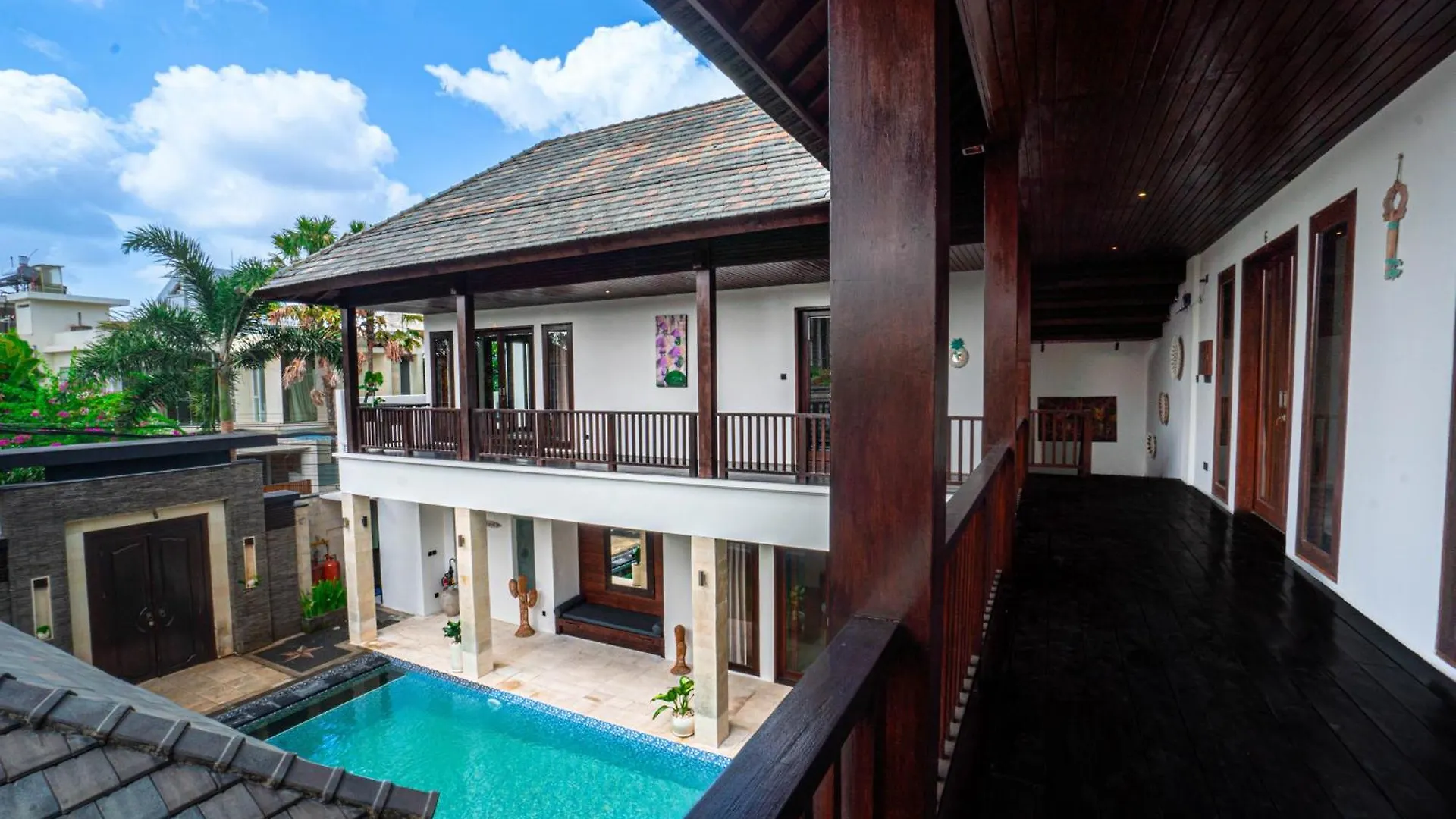 The Golden Serendipity Villa Seminyak