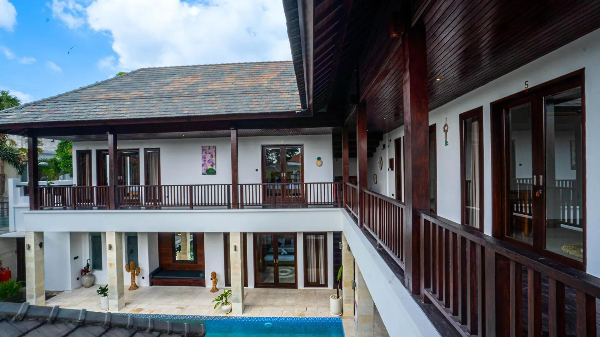 The Golden Serendipity Villa Seminyak