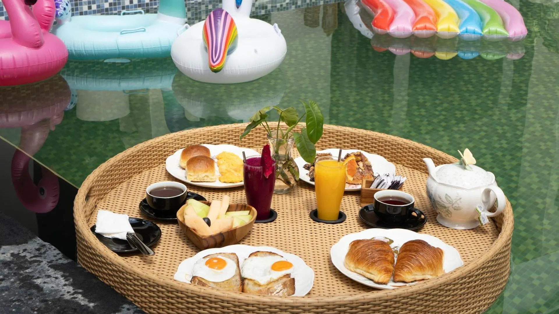 The Golden Serendipity Villa Seminyak Indonesia