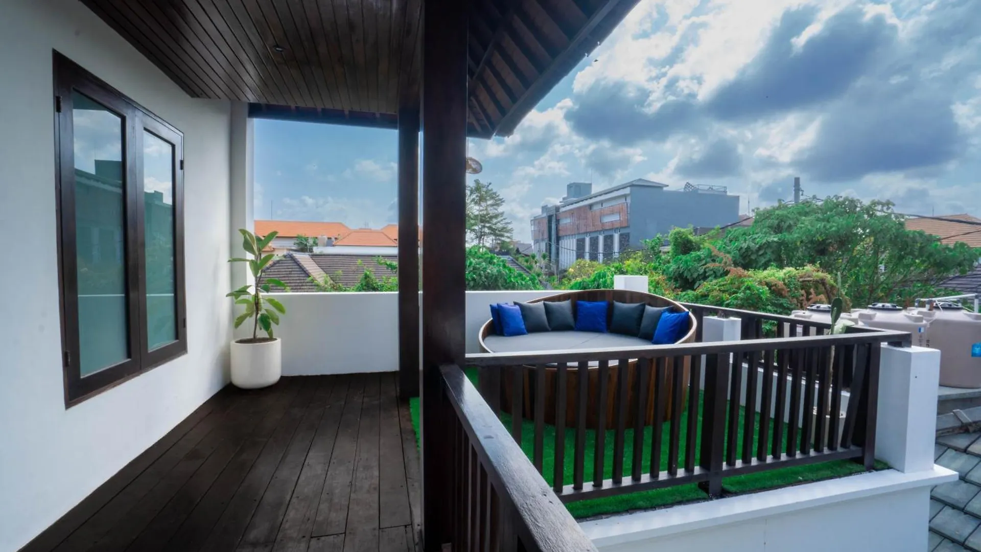 The Golden Serendipity Villa Seminyak
